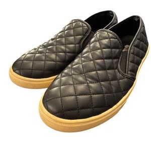 Steve Madden Quilted Black Slip-On Sneakers size 9